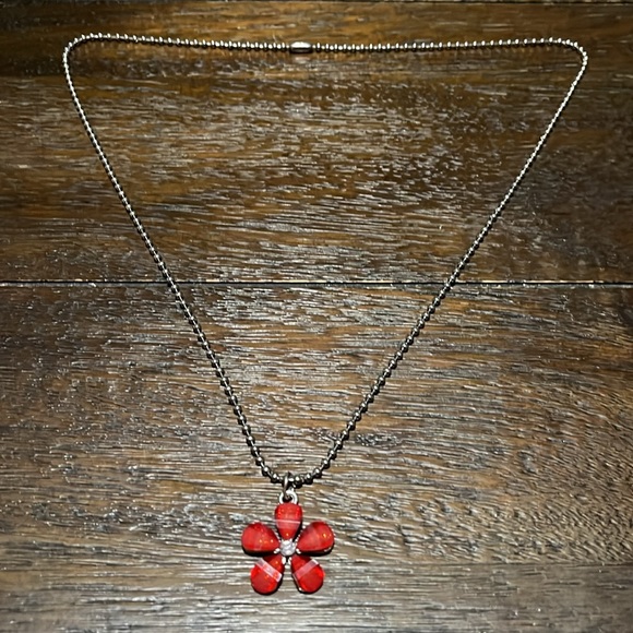 24” Flower Fashion Necklace - Picture 2 of 5